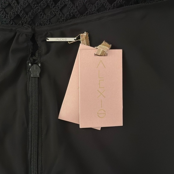 NWT ALEXIS Midi Crochet Shaya Halter Dress - Picture 5 of 6